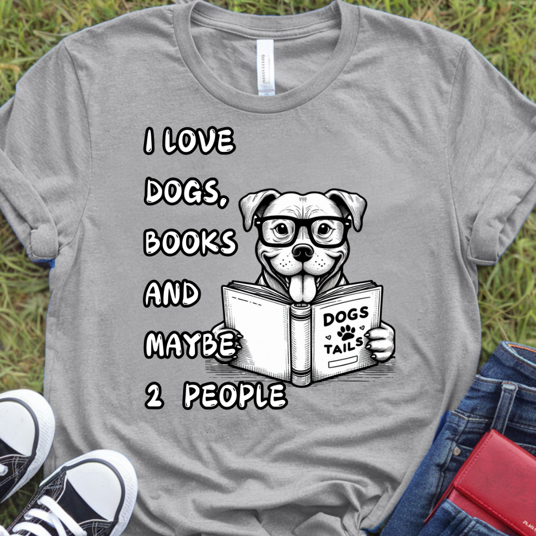 I love dogs, books, and maybe 2 people Pit