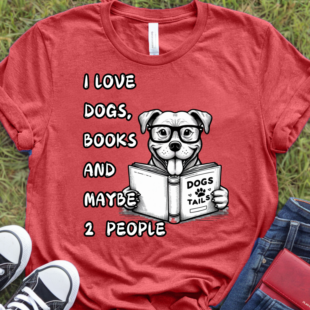 I love dogs, books, and maybe 2 people Pit